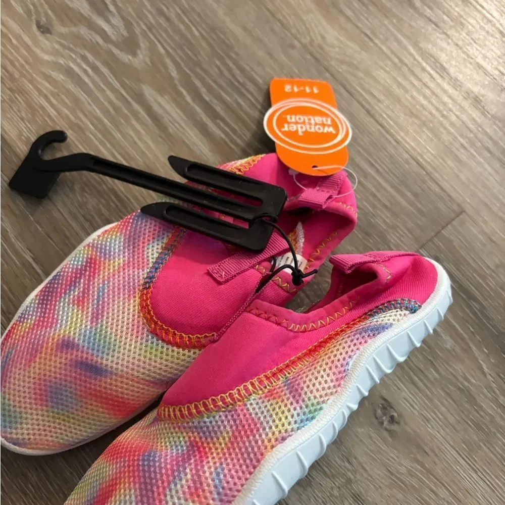 Wonder Nation Kids' Pink and Multicolor Water Shoes Sz 11/12